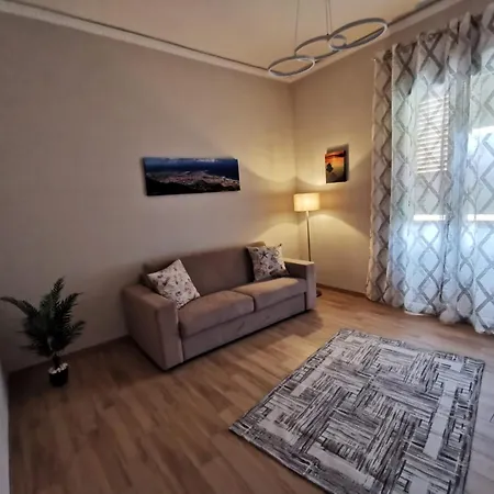 Sweet Apartment *
